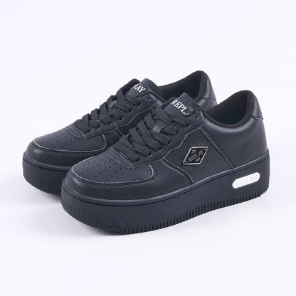 Epic High Sneakers (Black)