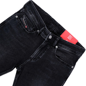 1979 Sleenker Skinny Jeans (Black)