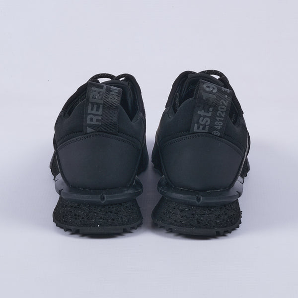 Field Total Sneakers (Black)
