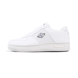 Epic M Tag Sneakers (White)