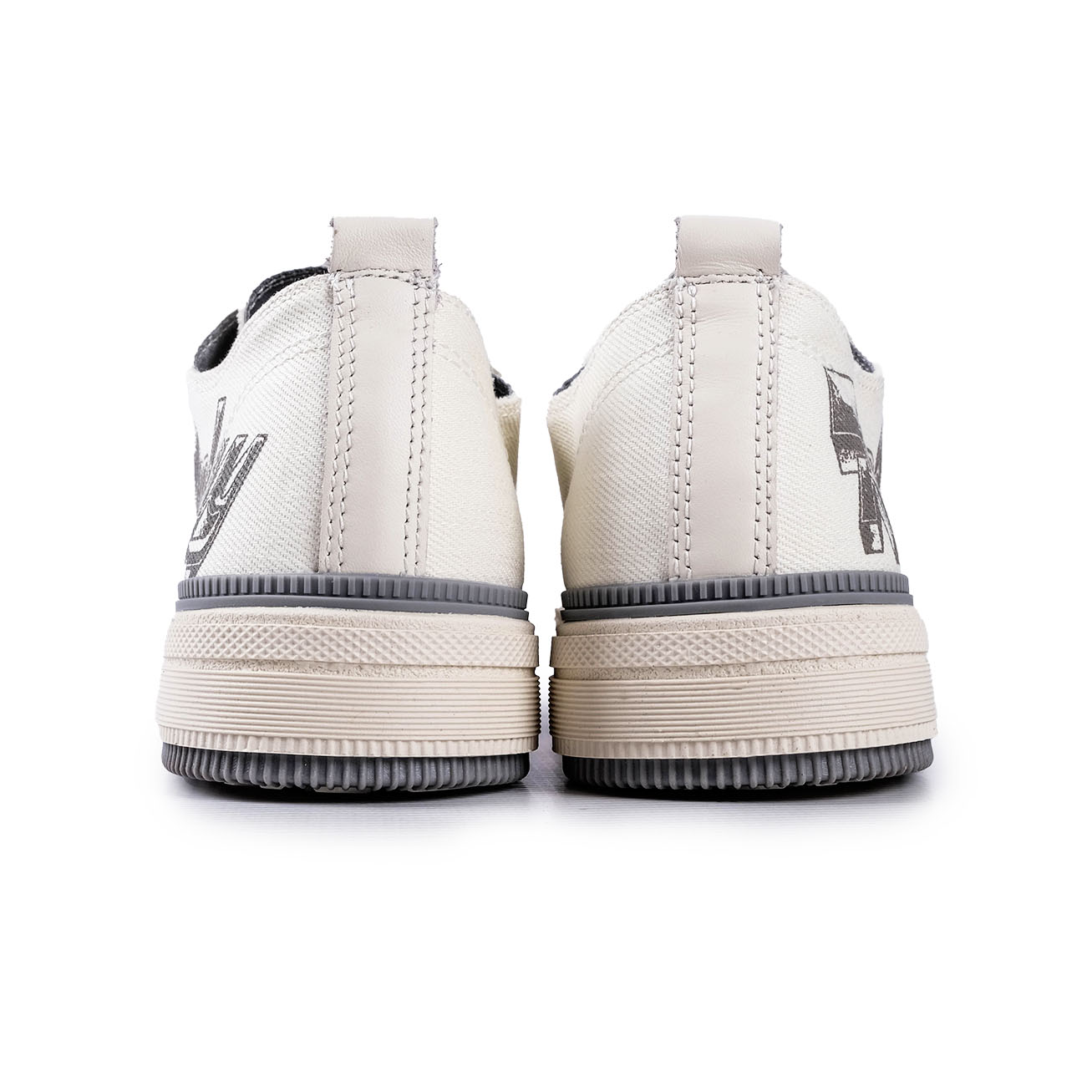 Rally Graffiti Low Sneakers (White)