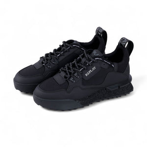 Field Speed Pipe Sneakers (Black)