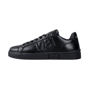 Ploys M Deboss Sneakers (Black)