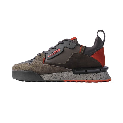 Field Melt 25 Sneakers (Grey/Brown)
