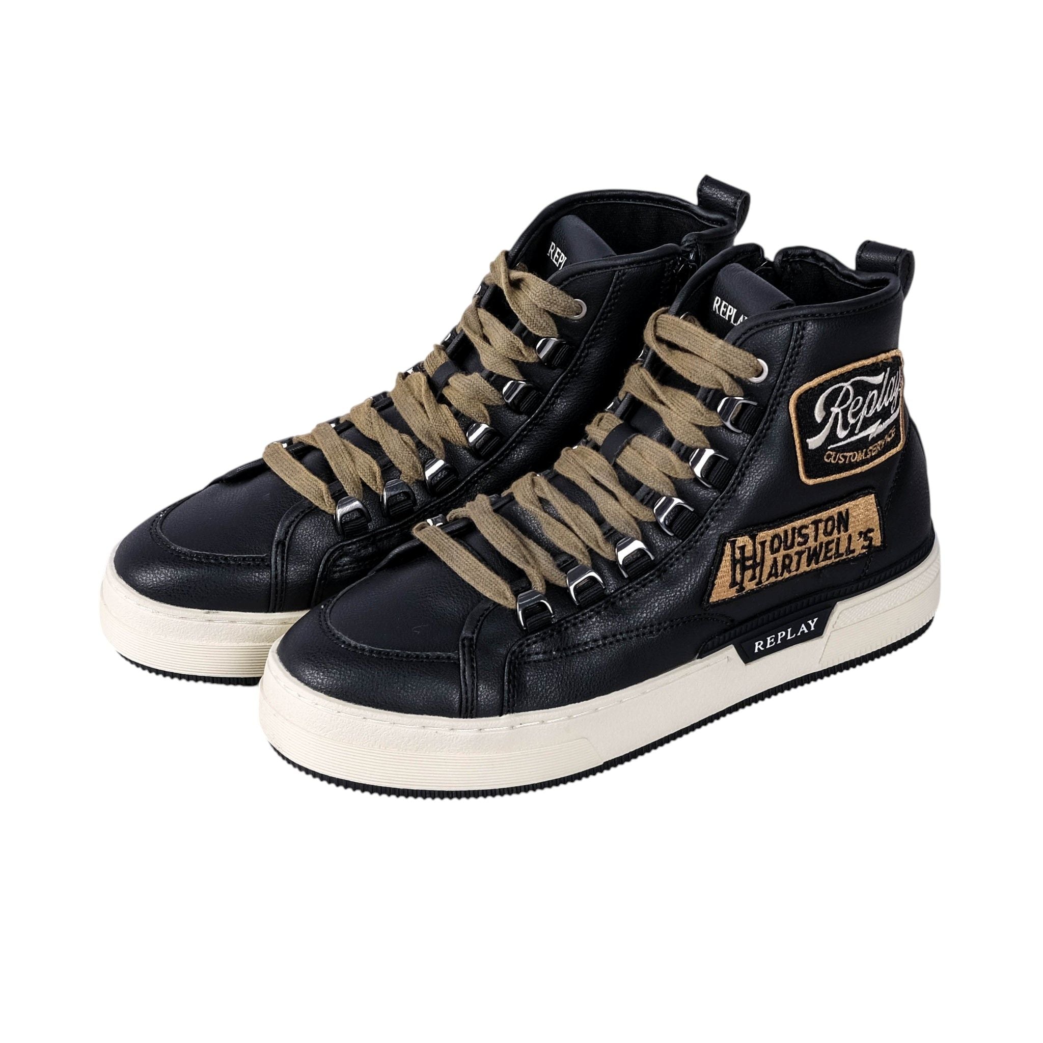 Sneakers – Page 3