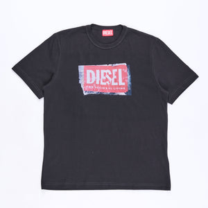 T-Adjust-Q6 T-Shirt (Black)