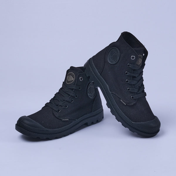 Pampa Hi Mono Chrome Boots (Black)